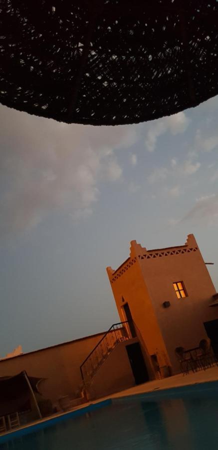 Riad Dar Bergui Уарзазат Экстерьер фото